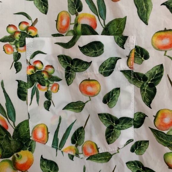 Kensington short sleeve apple 🍏 pattern shirt - Picture 4 of 5